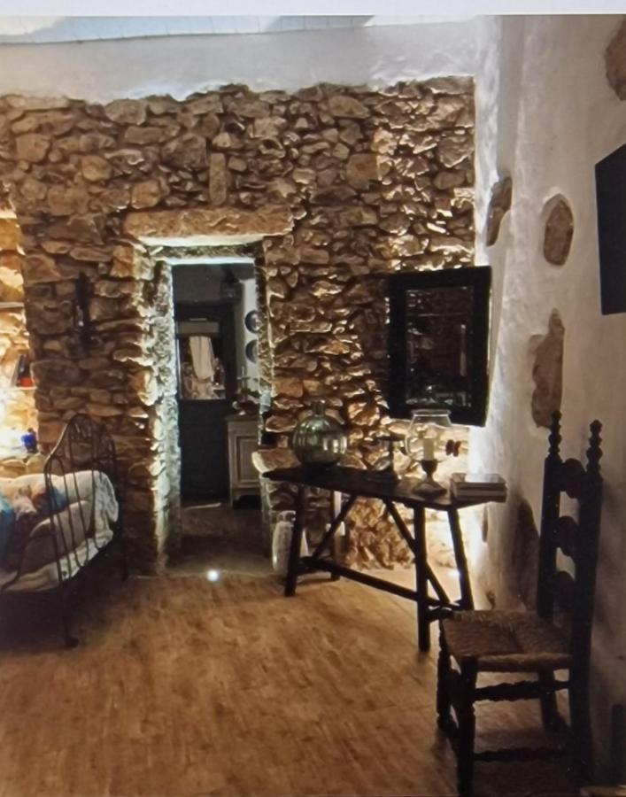 Vila Rifugio Monte Pino Telti Exteriér fotografie